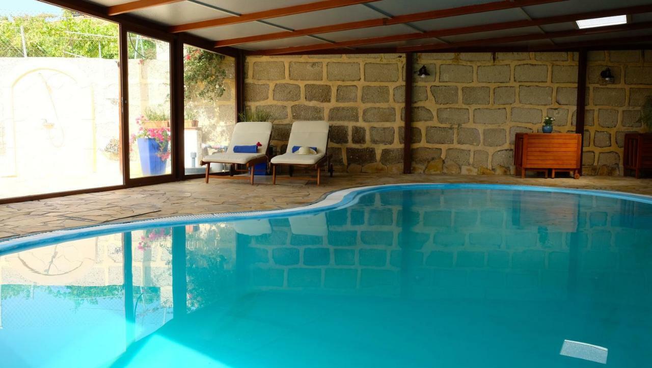 Casa en finca de uva con piscina privada, cubierta y climatizada Villa La Degollada Exterior foto